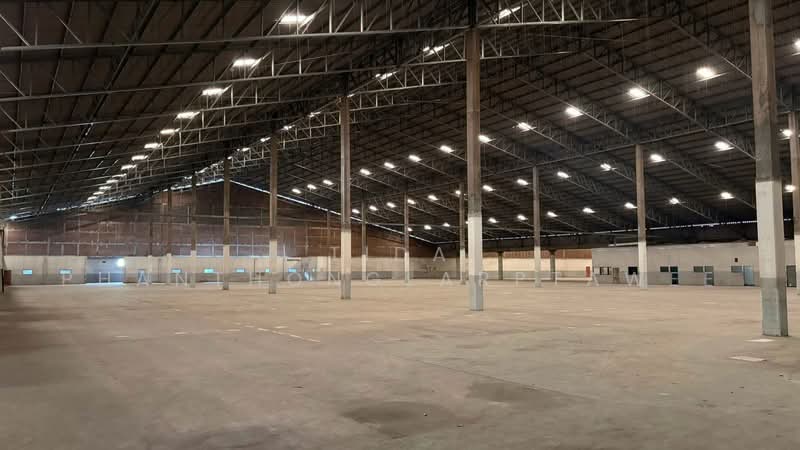 ให้เช่า คลังสินค้า เพชรเกษม (Phetkasem) 11,389 ตร.ม, Samut Sakhon, Om Noi, Krathum Baen, Samut Sakhon, , 11,389 sqm, Warehouse/Factory For Rent, by Tida phanthonglarptawee, 500476603 - DDproperty.com