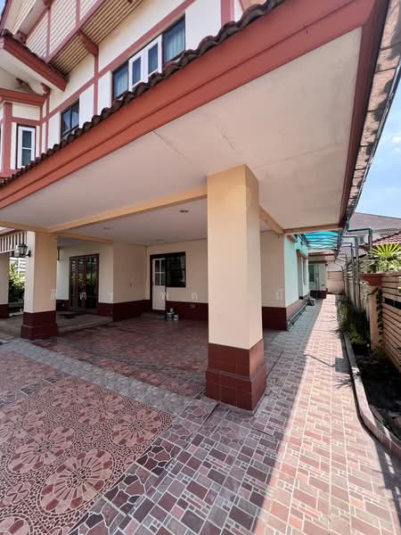 Laddarom Ratchapruek - Rattanathibet 1, Nonthaburi, 222 Ratchaphruek Rd, Bang Rak Noi, Muang Nonthaburi, Nonthaburi, 5 Bedrooms, 250 sqm, Single Detached House For Rent, by Adisorn Ploymeerassamee, 500476611 - DDproperty.com