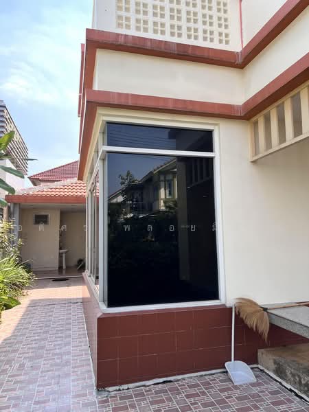 Laddarom Ratchapruek - Rattanathibet 1, Nonthaburi, 222 Ratchaphruek Rd, Bang Rak Noi, Muang Nonthaburi, Nonthaburi, 5 Bedrooms, 250 sqm, Single Detached House For Rent, by Adisorn Ploymeerassamee, 500476611 - DDproperty.com