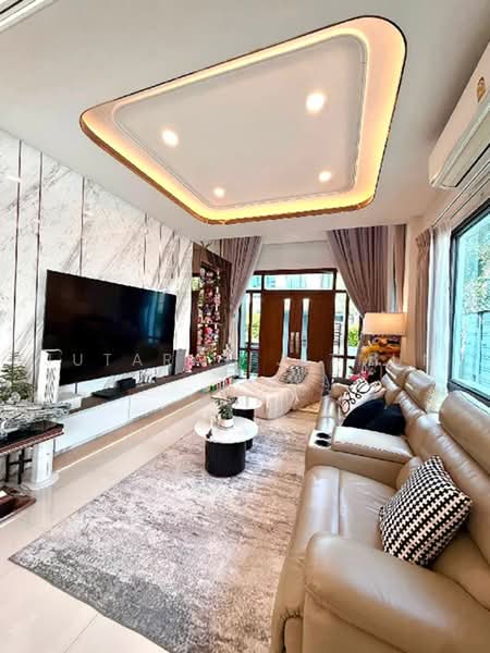 The City Ekkamai-Ladprao, Bangkok, Pradit Manutham Road, Phlapphla, Wang Thonglang, Bangkok, 4 Bedrooms, 309 sqm, Single Detached House For Sale, by Jutarat Jitmun, 500476640 - DDproperty.com
