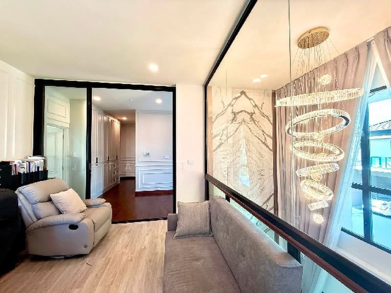 The City Ekkamai-Ladprao, Bangkok, Pradit Manutham Road, Phlapphla, Wang Thonglang, Bangkok, 4 Bedrooms, 309 sqm, Single Detached House For Sale, by Jutarat Jitmun, 500476640 - DDproperty.com