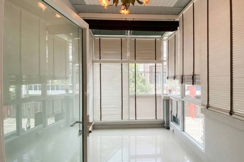 Merit Place Ladprao 87, Bangkok, Soi Ladprao 87, Wang Thonglang, Bangkok, 2 Bedrooms, 180 sqm, Townhouse For Sale, by ชนะชาติ นนท์ตา, 500476649 - DDproperty.com