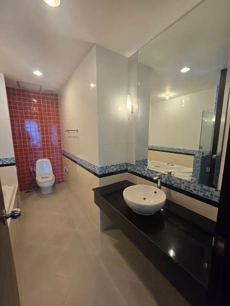 Citi Smart Sukhumvit 18, Bangkok, 366 Soi Sukhumvit 18, Sukhumvit Road, Khlong Toei, Bangkok, 2 Bedrooms, 80 sqm, Condo For Rent, by Khun Toey เตย, 500476651 - DDproperty.com