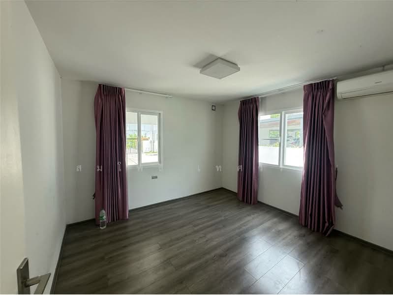 Siwalee Phetkasem 69, Bangkok, Along the Phasi Charoen Canal on the south side, Nong Khaem, Nong Kham, Nong Khaem, Bangkok, 6 Bedrooms, 187 sqm, Single Detached House For Sale, by สมโพธิ เทศวิรัช, 500476657 - DDproperty.com