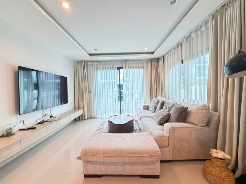PATTA Define, Chon Buri (Pattaya), Ta Khian Tia, Bang Lamung (Pattaya), Chon Buri (Pattaya), 3 Bedrooms, 220 sqm, Single Detached House For Rent, by Avenue Real Estate, 500476676 - DDproperty.com