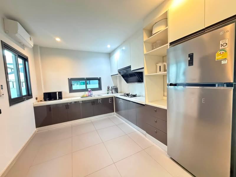 PATTA Define, Chon Buri (Pattaya), Ta Khian Tia, Bang Lamung (Pattaya), Chon Buri (Pattaya), 3 Bedrooms, 220 sqm, Single Detached House For Rent, by Avenue Real Estate, 500476676 - DDproperty.com