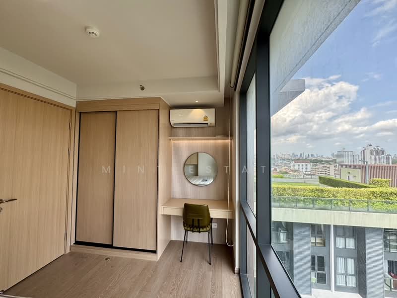 Regal Sathon-Naradhiwas, Bangkok, Naradhiwas Rajanagarindra Road, Thung Maha Mek, Sathon, Bangkok, 2 Bedrooms, 44 sqm, Condo For Rent, by Mint Estate, 500476686 - DDproperty.com