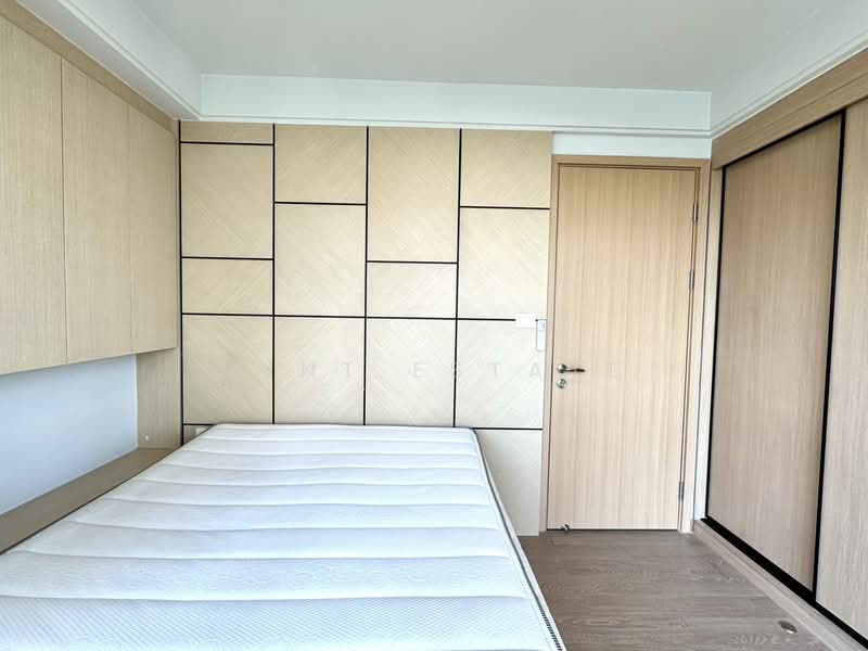 Regal Sathon-Naradhiwas, Bangkok, Naradhiwas Rajanagarindra Road, Thung Maha Mek, Sathon, Bangkok, 2 Bedrooms, 44 sqm, Condo For Rent, by Mint Estate, 500476686 - DDproperty.com