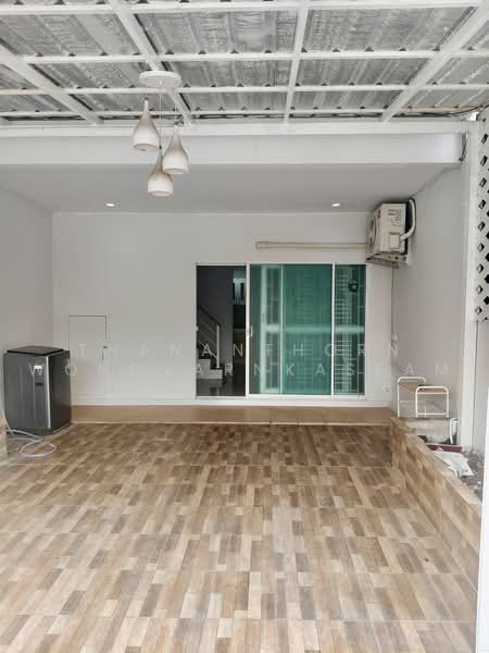 Villette Lite Pattanakarn, Bangkok, Soi Phatthanakan 38, Phatthanakan Road, Suan Luang, Bangkok, 3 Bedrooms, 115 sqm, Townhouse For Rent, by Thananthorn Wongvarnkaseam, 500476687 - DDproperty.com