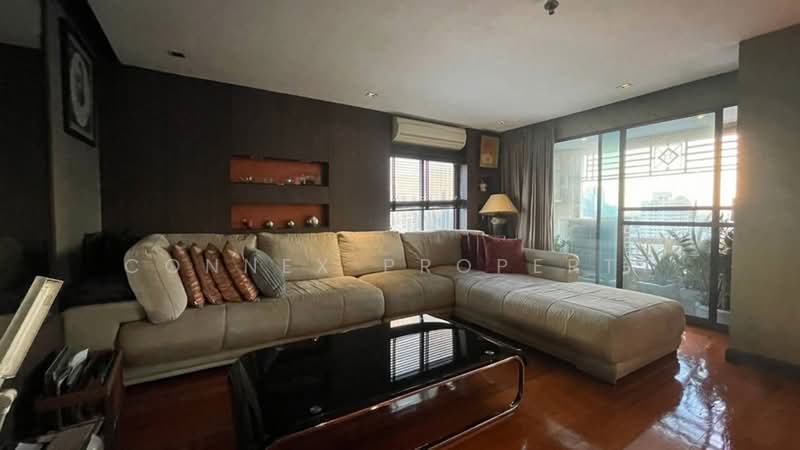 Lumpini Ville Phahol-Suthisarn, Bangkok, 23 Inthamara 2 Alley, Samsen Nai, Phaya Thai, Bangkok, 3 Bedrooms, 138 sqm, Condo For Sale, by Connex Property, 500476725 - DDproperty.com