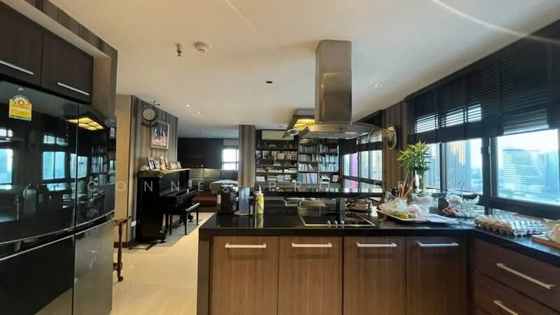 Lumpini Ville Phahol-Suthisarn, Bangkok, 23 Inthamara 2 Alley, Samsen Nai, Phaya Thai, Bangkok, 3 Bedrooms, 138 sqm, Condo For Sale, by Connex Property, 500476725 - DDproperty.com