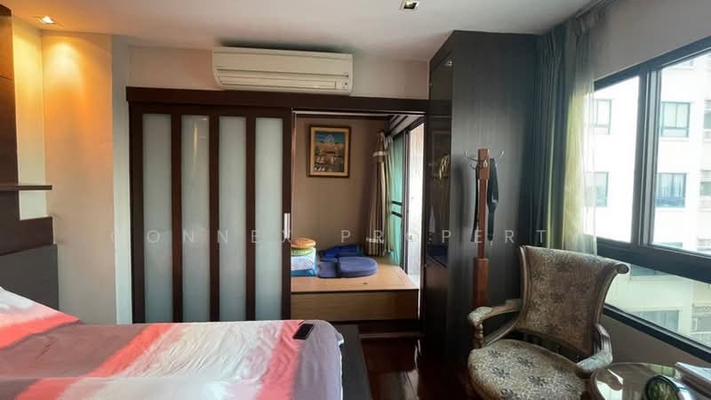 Lumpini Ville Phahol-Suthisarn, Bangkok, 23 Inthamara 2 Alley, Samsen Nai, Phaya Thai, Bangkok, 3 Bedrooms, 138 sqm, Condo For Sale, by Connex Property, 500476725 - DDproperty.com