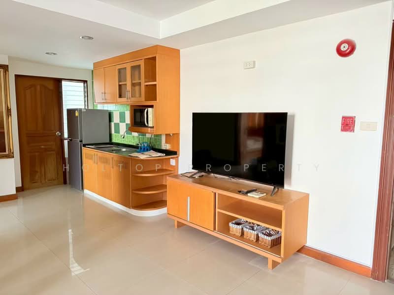 Vivid Tower condominium, Bangkok, Pattanakarn, Suan Luang, Suan Luang, Bangkok, 1 Bedroom, 60 sqm, Condo For Rent, by Holtop Property, 500476741 - DDproperty.com
