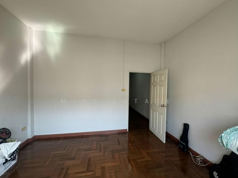 Prinyaluck Jhamjun, Bangkok, Soi Jhamjun, Nawamin, Bueng Kum, Bangkok, 4 Bedrooms, 174 sqm, Townhouse For Sale, by Mint Estate, 500476746 - DDproperty.com