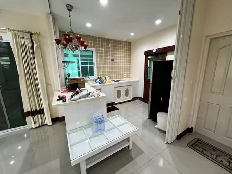Laddarom Ratchapruek - Rattanathibet 1, Nonthaburi, 222 Ratchaphruek Rd, Bang Rak Noi, Muang Nonthaburi, Nonthaburi, 4 Bedrooms, 240 sqm, Single Detached House For Rent, by นัฐพงค์ มณีอัครเนตร, 500476768 - DDproperty.com