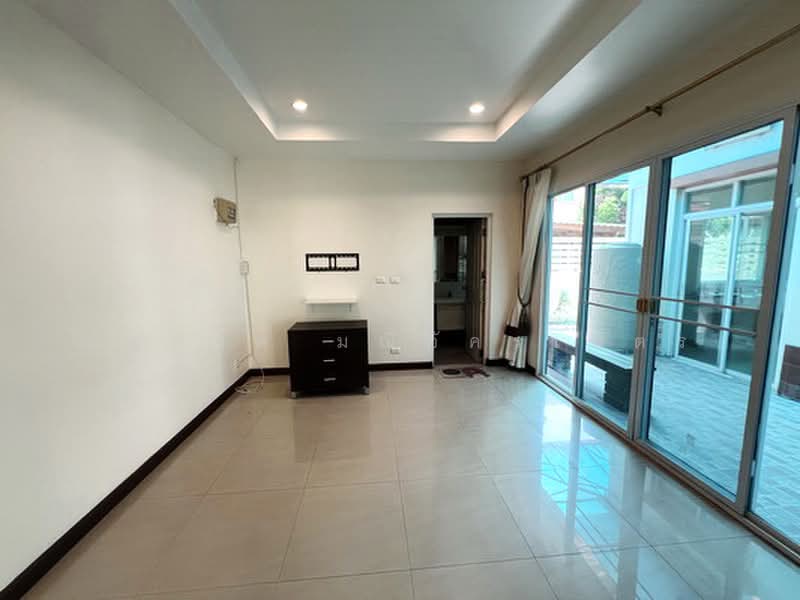 Laddarom Ratchapruek - Rattanathibet 1, Nonthaburi, 222 Ratchaphruek Rd, Bang Rak Noi, Muang Nonthaburi, Nonthaburi, 4 Bedrooms, 240 sqm, Single Detached House For Rent, by นัฐพงค์ มณีอัครเนตร, 500476768 - DDproperty.com