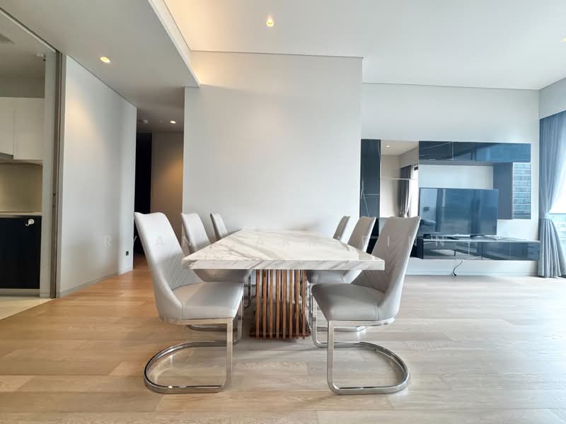 Tela Thonglor 13, Bangkok, 233 Soi Sukhumvit 55, Sukhumvit Road, Khlong Tan Nua, Watthana, Bangkok, 2 Bedrooms, 111 sqm, Condo For Rent, by Ryan Tarrarinn, 500476807 - DDproperty.com