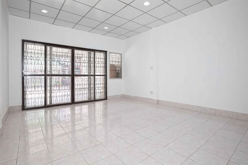 Baan thanawan Phahon Yothin 52 : บ้านธนวรรณ พหลโยธิน 52, กรุงเทพ, ซอยพหลโยธิน 52, คลองถนน, สายไหม, กรุงเทพ, 140 ตร.ม., ทาวน์เฮ้าส์ ขาย, โดย Connex Property, 500476831 - DDproperty.com