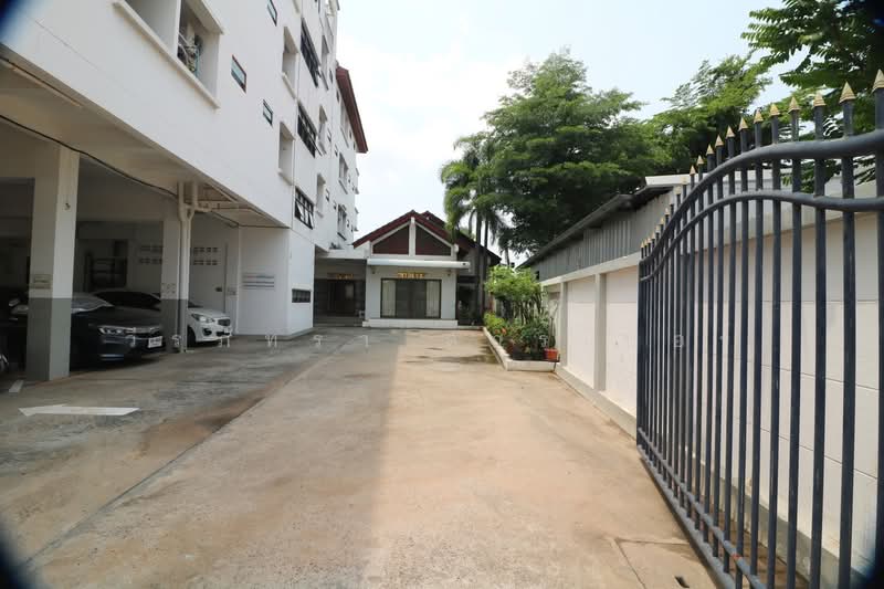 Prime Khon Kaen Student Accommodation Investment | 51 Rooms, Khon Kaen, Sila, Muang Khon Kaen, Khon Kaen, 10+ Bedrooms, 1,744 sqm, Single Detached House For Sale, by วีรภัทรา ดาร์เปอร์, 500476879 - DDproperty.com
