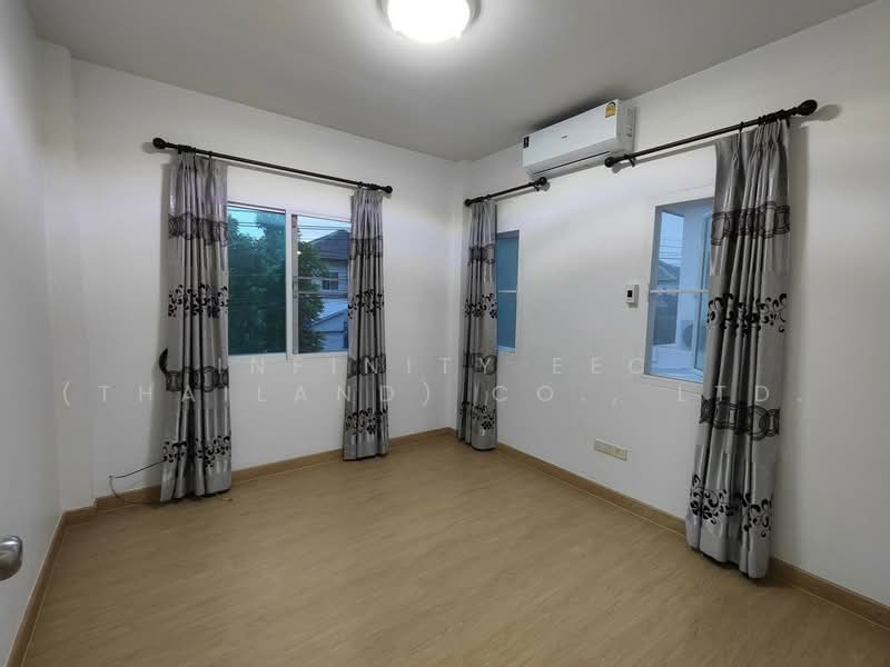 Tada Town Sriracha, Chon Buri (Pattaya), Bang Phra, Si Racha, Chon Buri (Pattaya), 3 Bedrooms, 240 sqm, Single Detached House For Rent, by Infinity EEC (Thailand) Co., Ltd., 500476881 - DDproperty.com