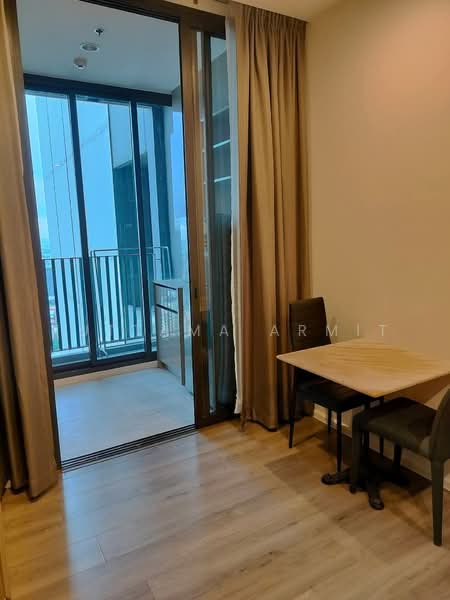 Whizdom Essence, Bangkok, 5 Piyabutr 1 Alley, Bang Chak, Phra Khanong, Bangkok, 1 Bedroom, 34 sqm, Condo For Rent, by Futtama Armit, 500476883 - DDproperty.com