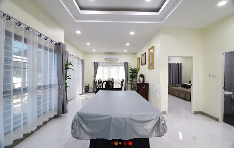 3-Bedroom Luxury Home in Mu Mon, Udon Thani for Sale, Udon Thani, Mu Mon, Muang Udon Thani, Udon Thani, 3 Bedrooms, 265 sqm, Single Detached House For Sale, by วีรภัทรา ดาร์เปอร์, 500476888 - DDproperty.com