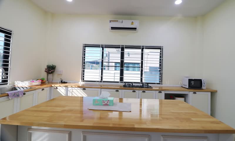 ขายบ้านหรู 3 ห้องนอน ในหมู่บ้านมูน จังหวัดอุดรธานี, อุดรธานี, หมูม่น, เมืองอุดรธานี, อุดรธานี, 265 ตร.ม., บ้านเดี่ยว ขาย, โดย วีรภัทรา ดาร์เปอร์, 500476888 - DDproperty.com