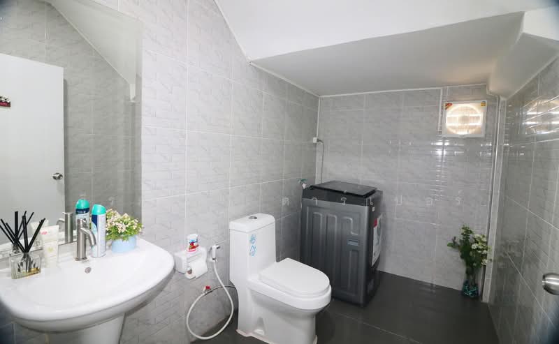 3-Bedroom Luxury Home in Mu Mon, Udon Thani for Sale, Udon Thani, Mu Mon, Muang Udon Thani, Udon Thani, 3 Bedrooms, 265 sqm, Single Detached House For Sale, by วีรภัทรา ดาร์เปอร์, 500476888 - DDproperty.com