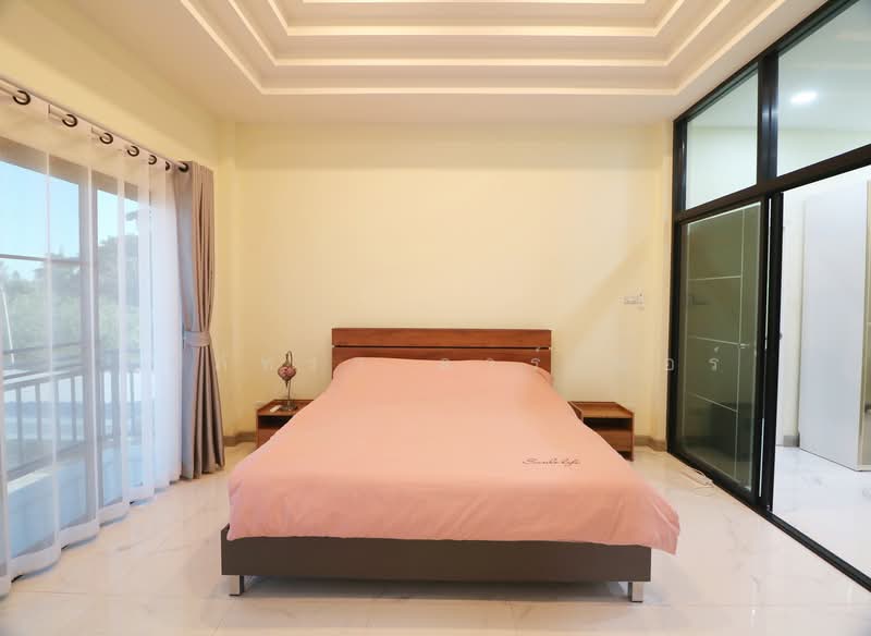 3-Bedroom Luxury Home in Mu Mon, Udon Thani for Sale, Udon Thani, Mu Mon, Muang Udon Thani, Udon Thani, 3 Bedrooms, 265 sqm, Single Detached House For Sale, by วีรภัทรา ดาร์เปอร์, 500476888 - DDproperty.com