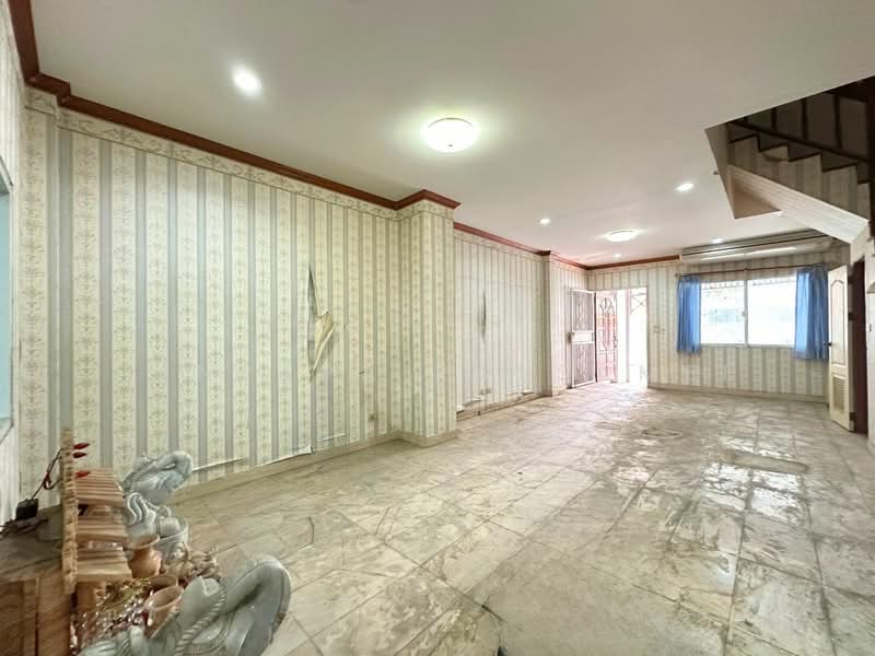 Kanchanaluk 4, Nonthaburi, Bang Muang, Bang Yai, Nonthaburi, 3 Bedrooms, 180 sqm, Townhouse For Sale, by Punpapa Rassamee, 500476891 - DDproperty.com