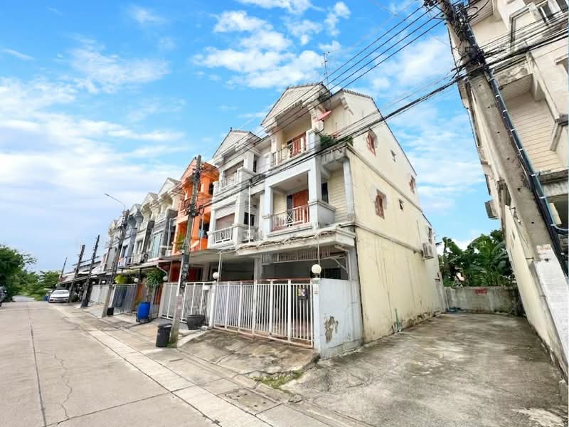 Kanchanaluk 4, Nonthaburi, Bang Muang, Bang Yai, Nonthaburi, 3 Bedrooms, 180 sqm, Townhouse For Sale, by Punpapa Rassamee, 500476891 - DDproperty.com