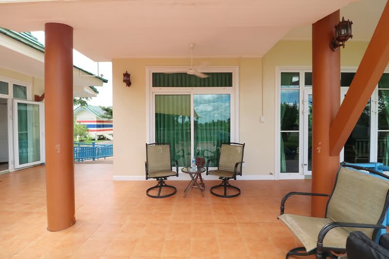 Luxury 4 Brm 5 Bth Home with 6 Rai Land in Wanon Niwat, Sakon Nakhon, Wanon Niwat, Sakon Nakhon, 4 Bedrooms, 215 sqm, Single Detached House For Sale, by วีรภัทรา ดาร์เปอร์, 500476895 - DDproperty.com