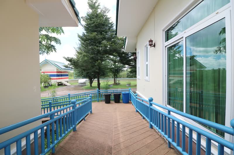 Luxury 4 Brm 5 Bth Home with 6 Rai Land in Wanon Niwat, Sakon Nakhon, Wanon Niwat, Sakon Nakhon, 4 Bedrooms, 215 sqm, Single Detached House For Sale, by วีรภัทรา ดาร์เปอร์, 500476895 - DDproperty.com