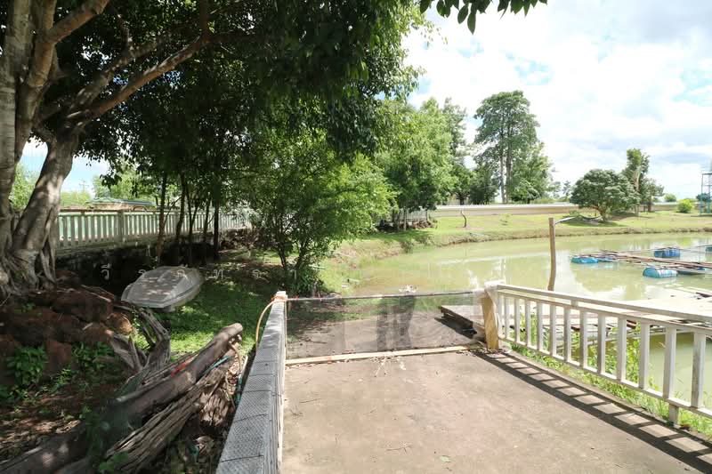 บ้านเดี่ยวหรู 4 ห้องนอน 5 ห้องน้ำ พร้อมที่ดิน 6 ไร่ ในโครงการวานนท์นิวาส อำเภอสกลนคร, สกลนคร, วานรนิวาส, สกลนคร, 215 ตร.ม., บ้านเดี่ยว ขาย, โดย วีรภัทรา ดาร์เปอร์, 500476895 - DDproperty.com