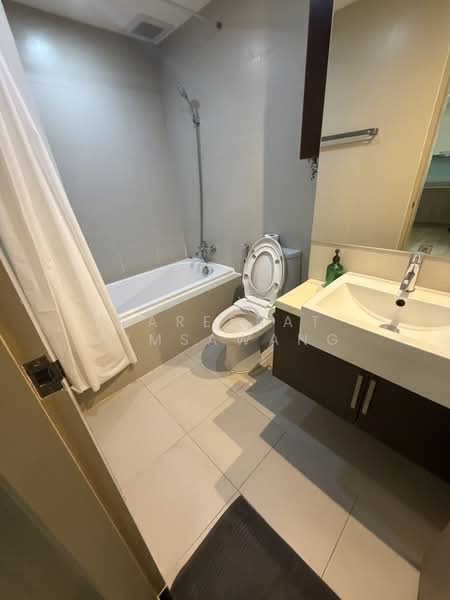 Noble Remix, Bangkok, 772 Soi Sukhumvit 36, Sukhumvit Road, Khong Tan, Khlong Toei, Bangkok, Studio, 42 sqm, Condo For Rent, by Nareerat Pimsawang, 500476912 - DDproperty.com