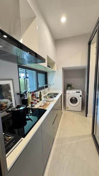 Baan Klang Muang Classe Sukhumvit 77, Bangkok, Soi On Nut 21, Suan Luang, Bangkok, 2 Bedrooms, 190 sqm, Townhouse For Sale, by มาสสิณี ธนธัญนพรัตน์, 500476931 - DDproperty.com