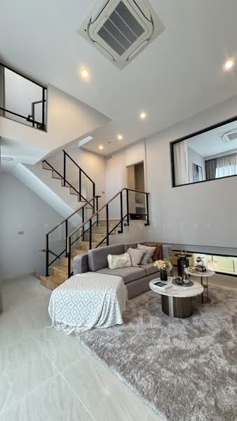 Baan Klang Muang Classe Sukhumvit 77, Bangkok, Soi On Nut 21, Suan Luang, Bangkok, 2 Bedrooms, 190 sqm, Townhouse For Sale, by มาสสิณี ธนธัญนพรัตน์, 500476931 - DDproperty.com
