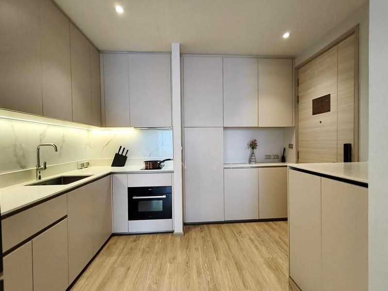 Bearing Residence, Bangkok, No. 12, Bearing Residence, Soi 5, Bang Na, Bangkok, 1 Bedroom, 64 sqm, Condo For Rent, by Khun Zia, 500476934 - 2 Bedrooms 84 sq.m. - DDproperty.com