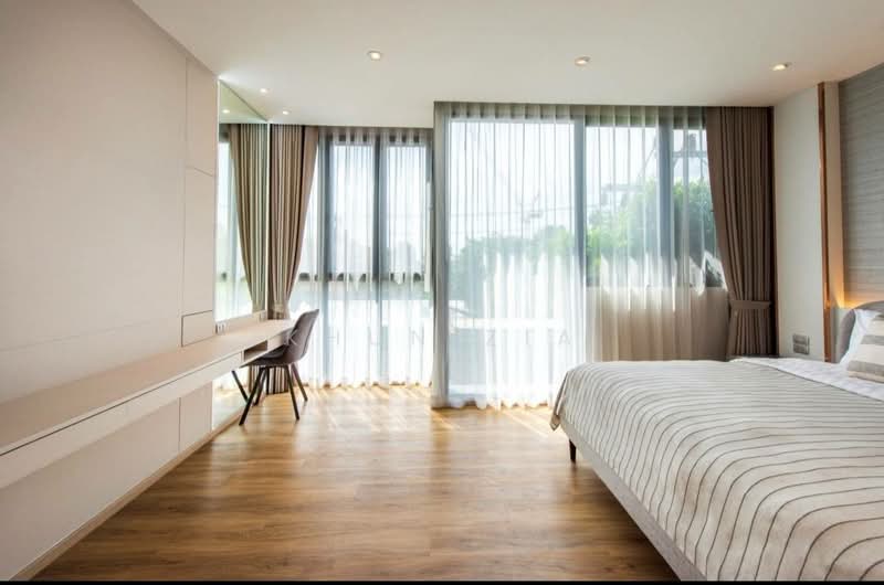 Bearing Residence, Bangkok, No. 12, Bearing Residence, Soi 5, Bang Na, Bangkok, 1 Bedroom, 64 sqm, Condo For Rent, by Khun Zia, 500476934 - 3 Bedrooms 155 sq.m. - DDproperty.com