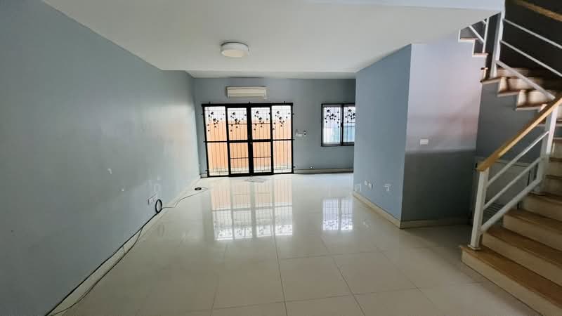 The Connect Don Muang-Songprapha, Bangkok, Songprapha Road, Si Khan, Don Mueang, Bangkok, 3 Bedrooms, 120 sqm, Townhouse For Sale, by ก้อง เกตุศร, 500476941 - DDproperty.com