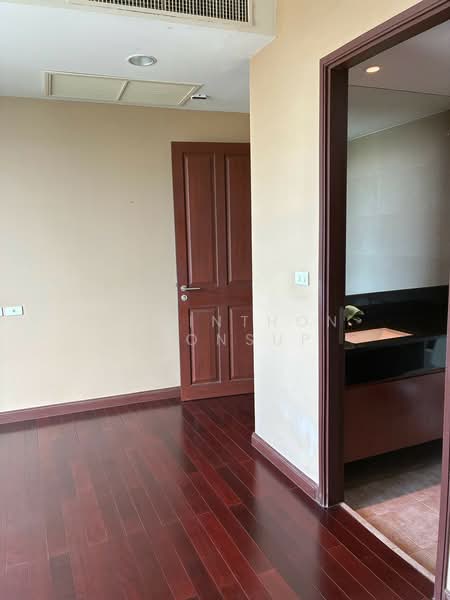 Dusit Suites Ratchadamri Bangkok : ดุสิต สวีทส์ ราชดำริ แบงค็อก, กรุงเทพ, ลุมพินี, ปทุมวัน, กรุงเทพ, 80 ตร.ม., อพาร์ทเมนท์ ขาย, โดย Warinthon Boonsup, 500476946 - DDproperty.com
