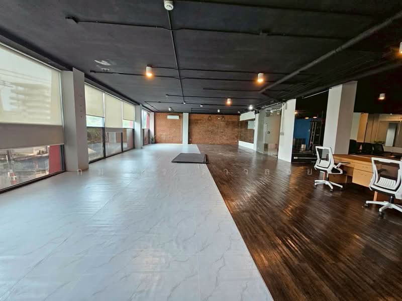 สตูดิโอ เอกมัย, Bangkok, เอกมัย, Khlong Tan Nua, Watthana, Bangkok, , 210 sqm, Business For Rent, by กมลกร ดาวลอย, 500476971 - DDproperty.com