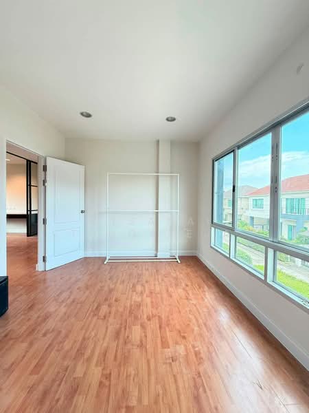 Bangkok Boulevard Rama 9-Srinakarin, Bangkok, Krungthep Kreetha Road, Saphan Sung, Bangkok, 3 Bedrooms, 214 sqm, Single Detached House For Sale, by Atsanai Tungateja, 500476974 - DDproperty.com