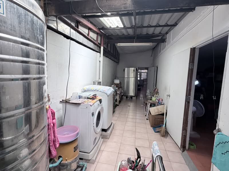 ลาดพร้าว, Bangkok, Lat Phrao, Bangkok, 2 Bedrooms, 120 sqm, Townhouse For Sale, by ศริญาภัสร์ กิตติสิทธิ์ภาคิน, 500476985 - DDproperty.com