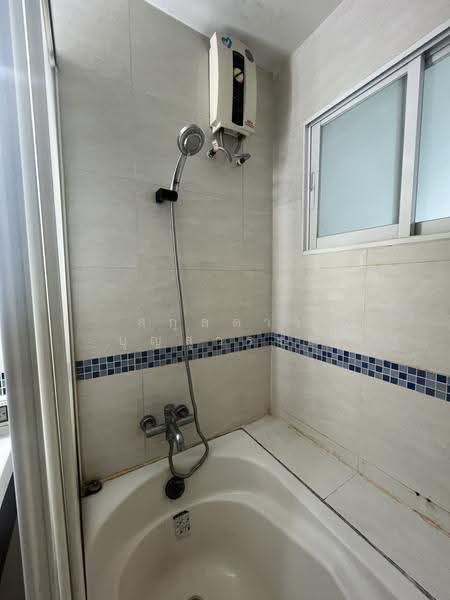 Life @ Ratchada-Huai Khwang, Bangkok, 189 Pracharatbamphen Road, Huai Khwang, Huai Khwang, Bangkok, 1 Bedroom, 41 sqm, Condo For Rent, by สกุลดาว บุญสุวรรณ, 500476987 - DDproperty.com