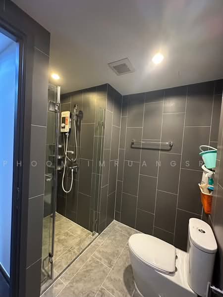 C Ekkamai, Bangkok, 888 Soi Sukhumvit 63, Sukhumvit Road, Khlong Tan Nua, Watthana, Bangkok, 2 Bedrooms, 65 sqm, Condo For Rent, by Phoom Imruangsri, 500476996 - DDproperty.com