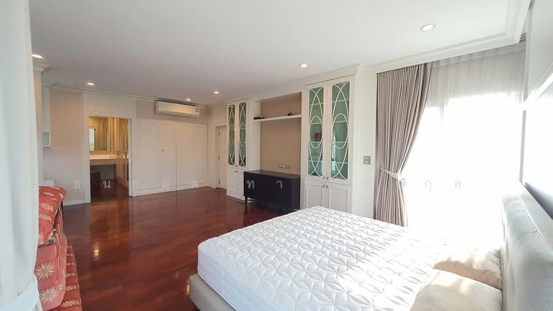 Laddarom Chaiyaphruk-Chaengwattana, Nonthaburi, Chaiyapruek Road, Khlong Phra Udom, Pak Kret, Nonthaburi, 4 Bedrooms, 310 sqm, Single Detached House For Rent, by ธนกฤต ทาธิวัฒน์กุล, 500477000 - DDproperty.com