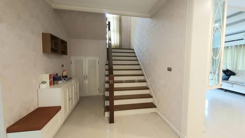Laddarom Chaiyaphruk-Chaengwattana, Nonthaburi, Chaiyapruek Road, Khlong Phra Udom, Pak Kret, Nonthaburi, 4 Bedrooms, 310 sqm, Single Detached House For Rent, by ธนกฤต ทาธิวัฒน์กุล, 500477000 - DDproperty.com