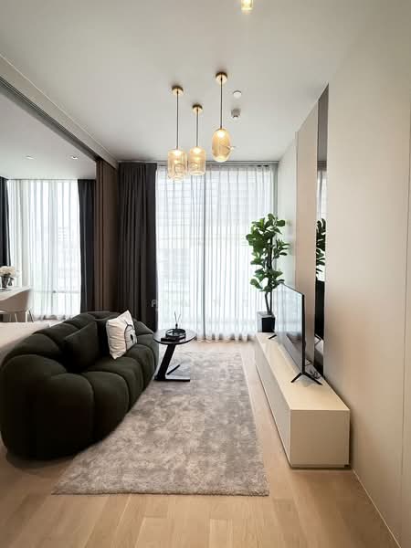 ASHTON Silom, Bangkok, 166 Silom Road, Bang Rak, Bangkok, 1 Bedroom, 50 sqm, Condo For Sale, by คุณพีร์, 500477015 - DDproperty.com