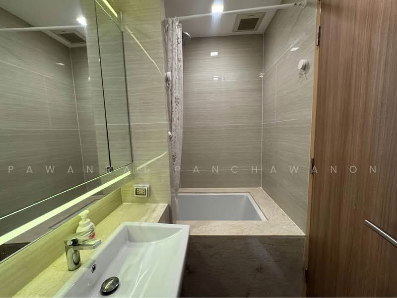 Noble BE33, Bangkok, 19 Soi Sukhumvit 33, Khlong Tan Nua, Watthana, Bangkok, 1 Bedroom, 36 sqm, Condo For Rent, by Pawanrat Panchawanon, 500477035 - DDproperty.com